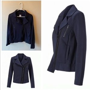 Cabi Chance Jacket Classic Navy item 5476